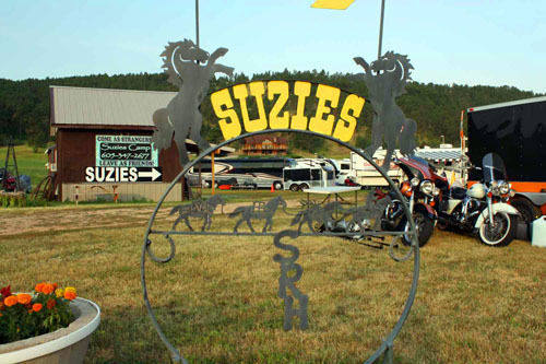 Suzies Camp Sturgis Exterior photo