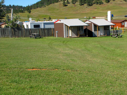 Suzies Camp Sturgis Exterior photo